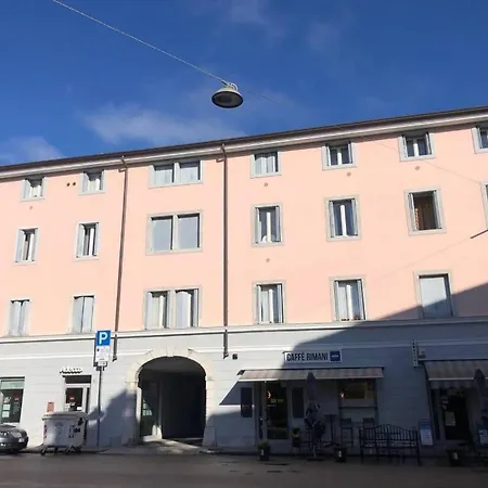 Via Cappuccini 2b - Soggiorna In Centro A Con Ascensore 아파트